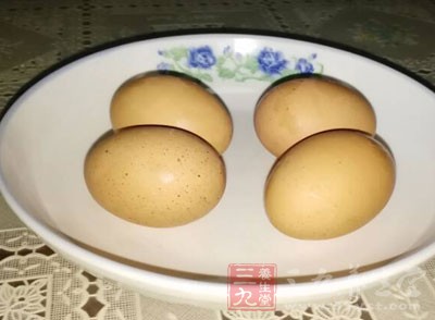 優(yōu)質(zhì)蛋白多從食物中攝取，如牛奶、雞蛋、一些肉類(lèi)等都含有豐富的蛋白質(zhì)