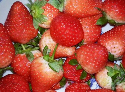 手术当天早餐须少量进食 手术当天早餐须少量进食