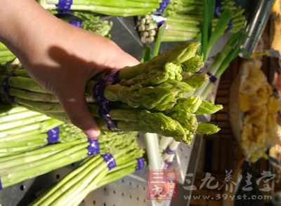 芦笋所含多种维生素和微量元素的质量优于普通蔬菜