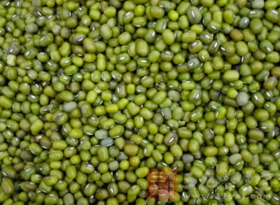 大豆食品由于含有豐富的植物雌激素