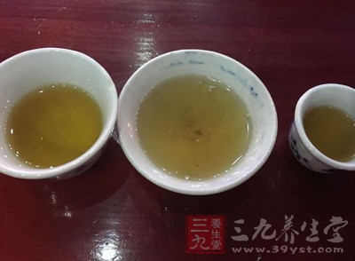 中药材泡水常常都能作为平时养生保健的茶饮