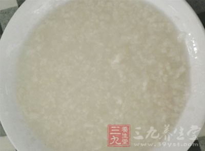 常见品种还有小米粟 常见品种还有小米粟