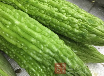 其实苦瓜的本性没有改,这都要归公于苦瓜当中的苦瓜素 其实苦瓜的本性没有改,这都要归公于苦瓜当中的苦瓜素