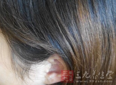 先要防止问题的恶化，就是避免梳马尾