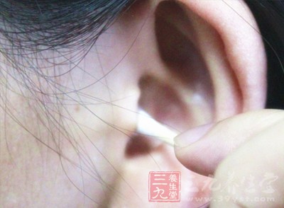 这种黏性的物质是由具有润滑作用的分泌物