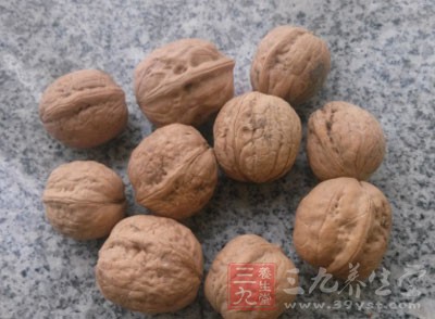 研究发现,每周吃少量的坚果可能有助于心脏的健康 研究发现,每周吃少量的坚果可能有助于心脏的健康