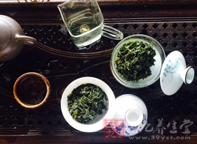 惰茶:会喝,也不讨厌喝,但是却懒于花时间坐下来泡壶茶喝 惰茶:会喝,也不讨厌喝,但是却懒于花时间坐下来泡壶茶喝