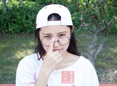 月经期间的女性一定要注意皮肤的护理 月经期间的女性一定要注意皮肤的护理