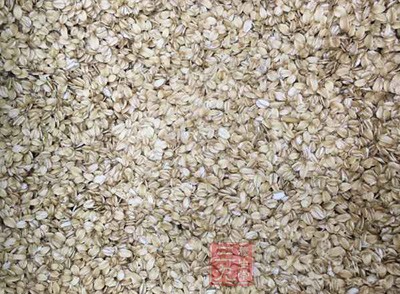 薏米绿茶能祛除体内湿气，为身体排毒