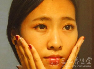 肾病有什么症状 身体这部位蜡黄暗示肾坏了