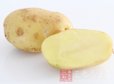 土豆切开不变黑是转基因土豆？