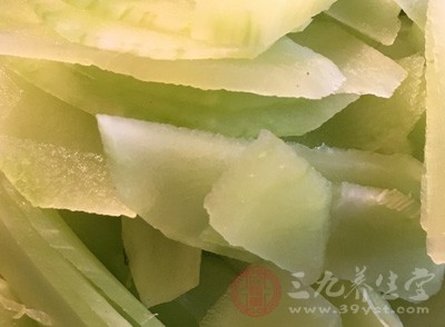 萵筍是傳統(tǒng)經(jīng)典的豐胸食品