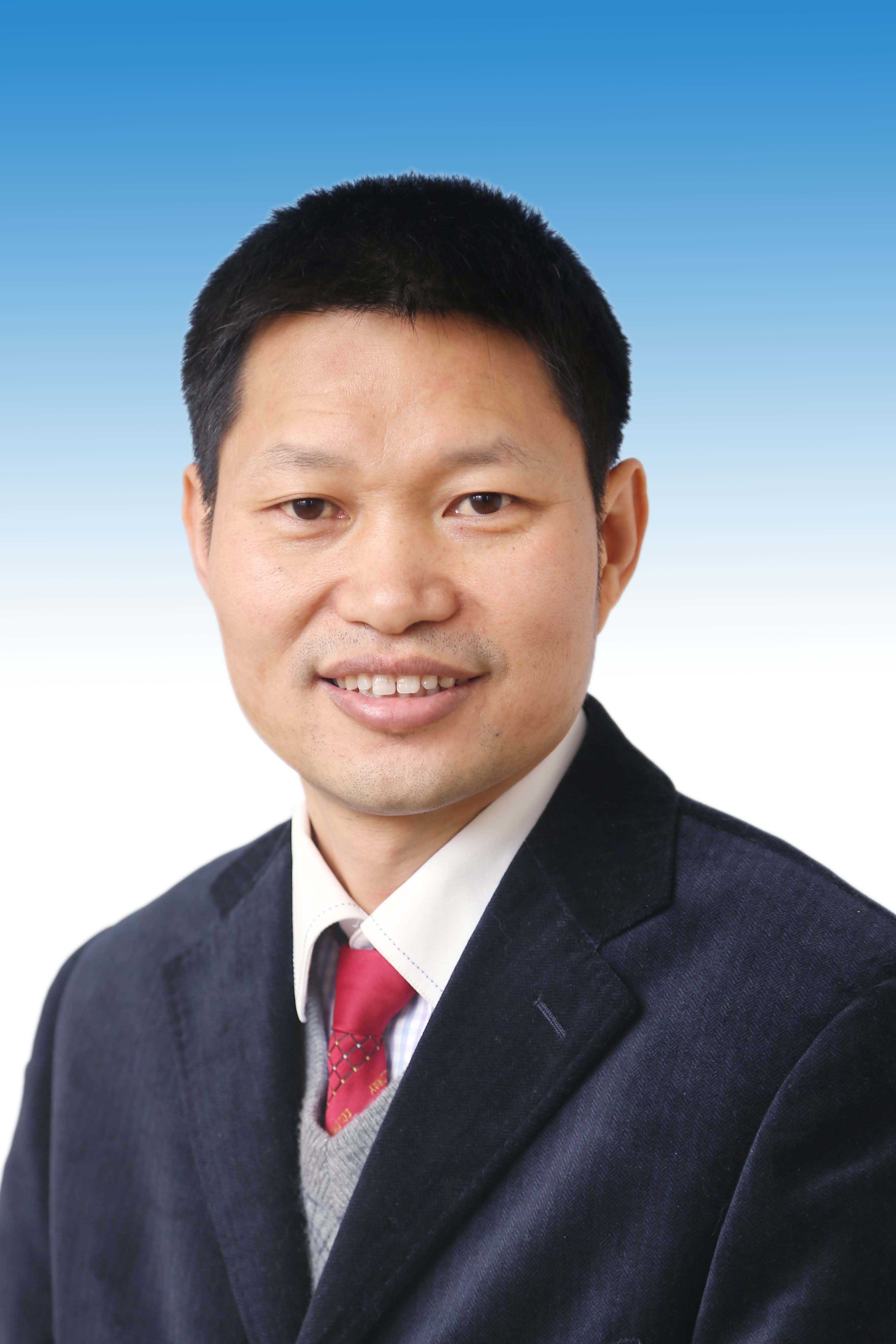 黃新生