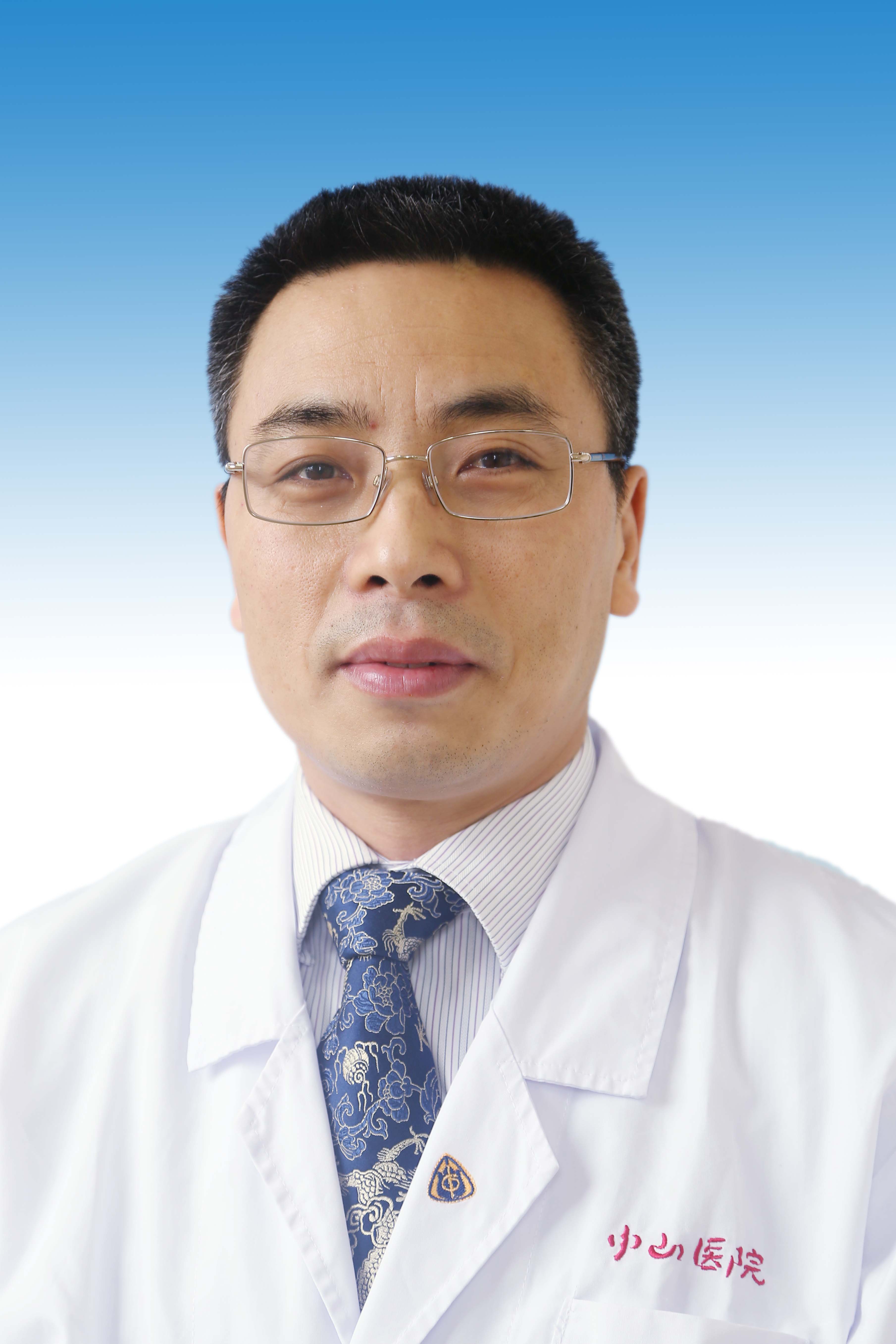 张晓彪