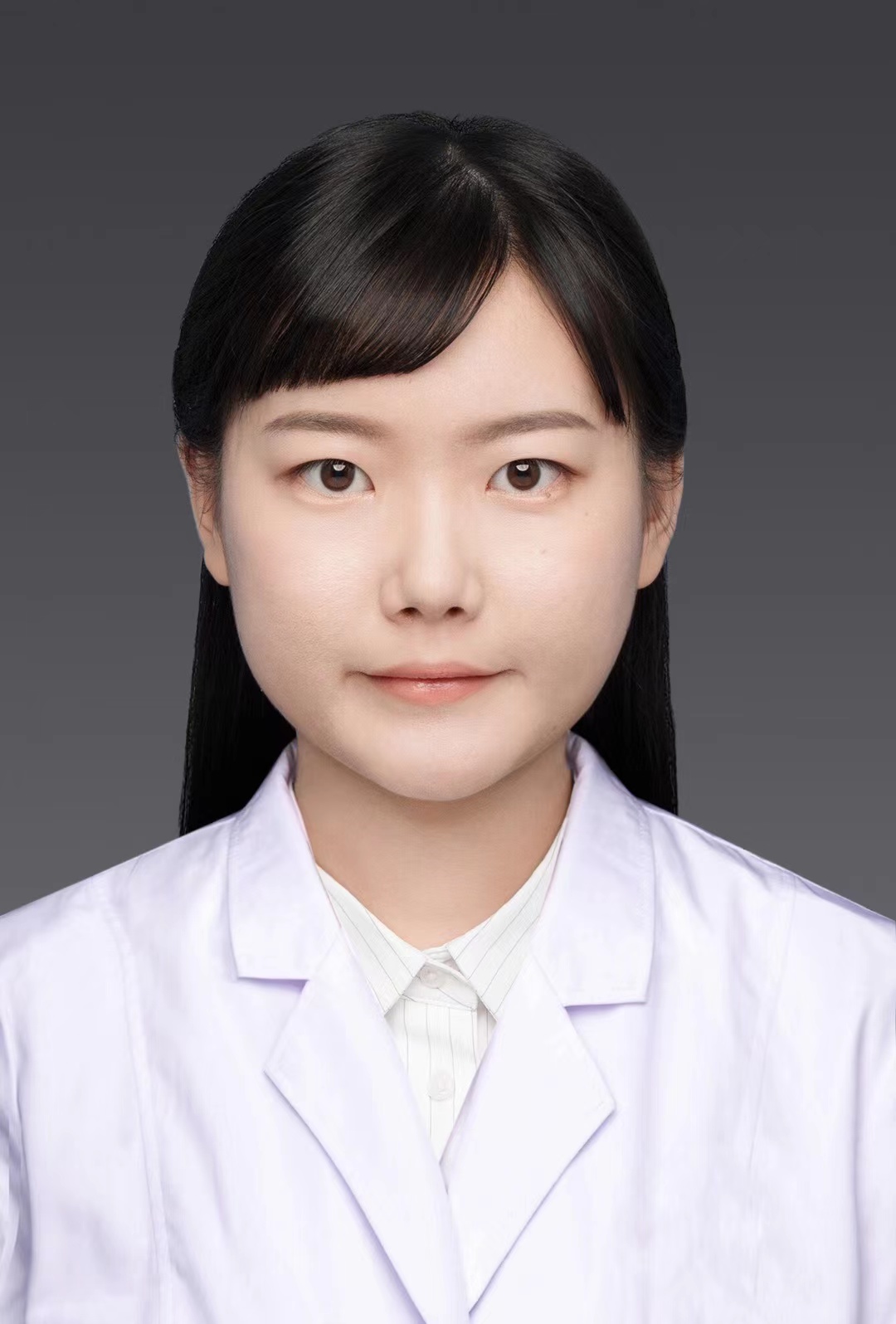 邓馨怡