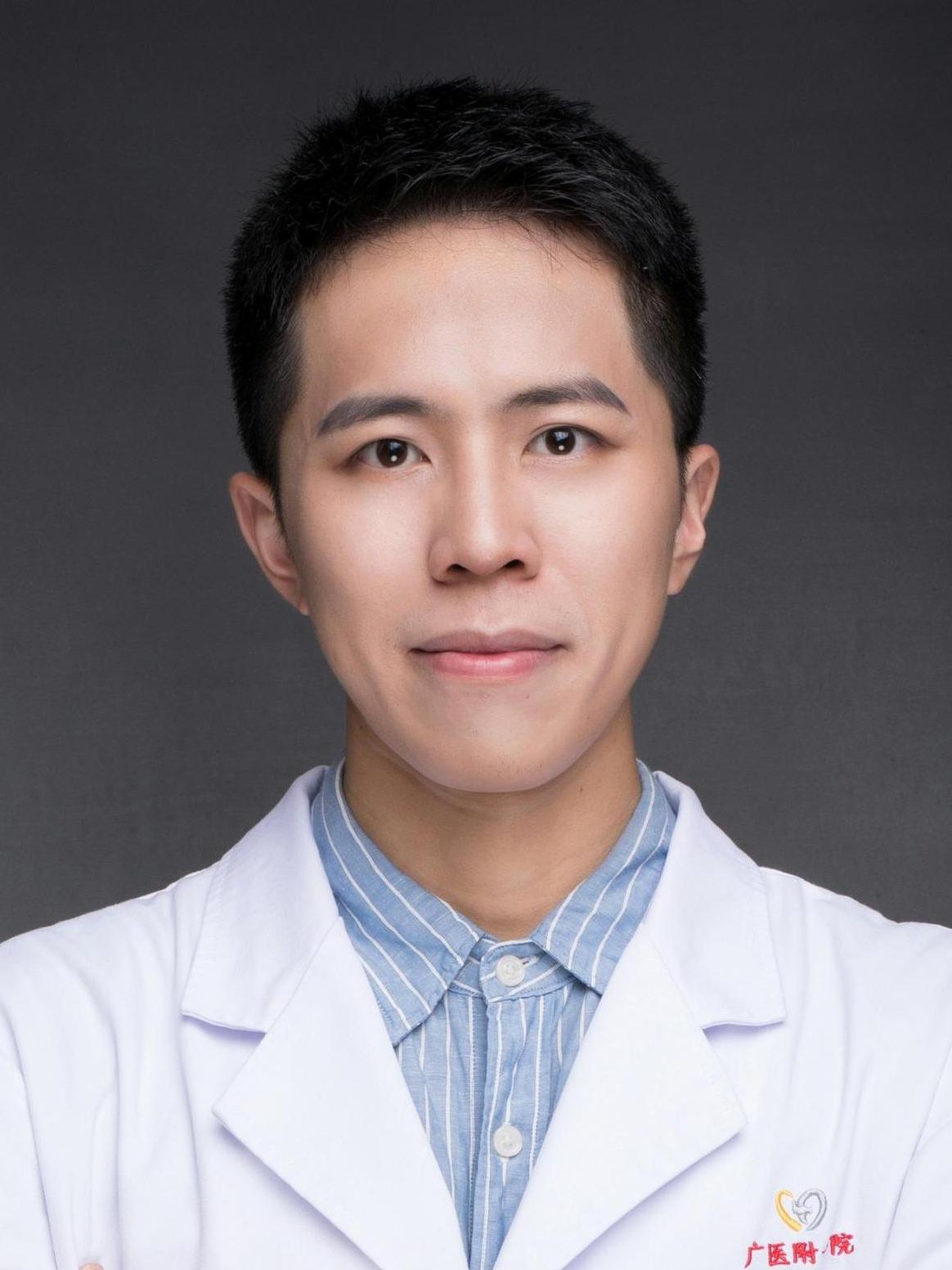 李培鑫