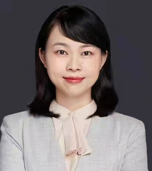 李建芳