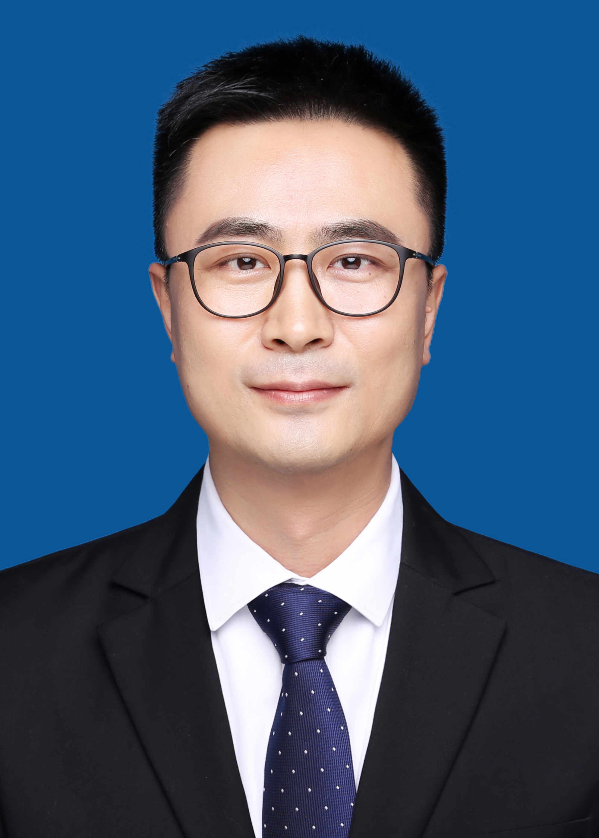 董鑫