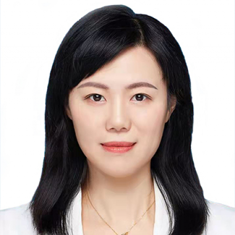 魏方菲
