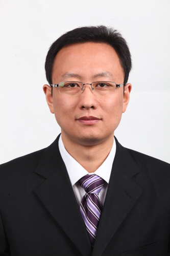 肇毅