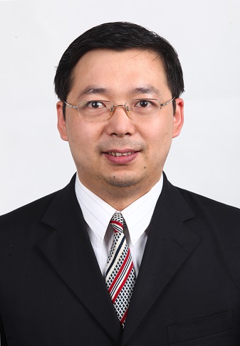 游偉
