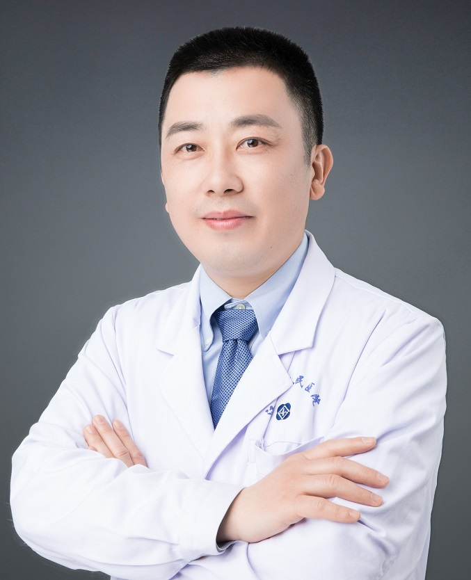 何志成