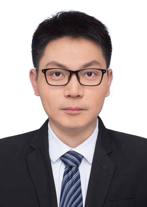 裴小華