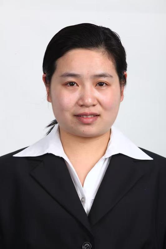 李妍妍