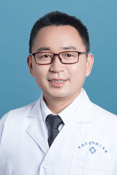 李偉正