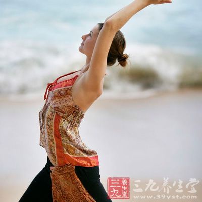 瑜伽在床上练的简单动作 1418016690500.jpg