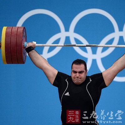举重若什么成语_举重卡通图片(3)