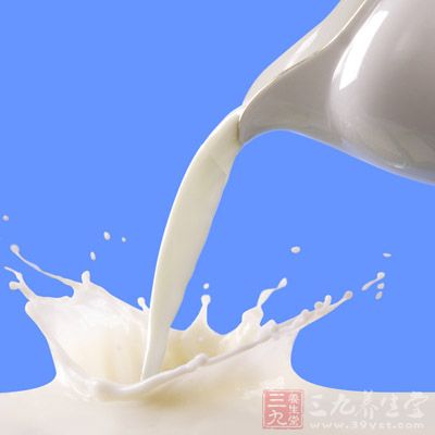 能用牛奶洗头发吗 1423647026750.jpg