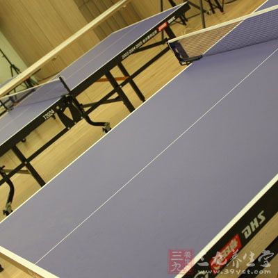 怎么打乒乓球竖拍 1425002807921.jpg