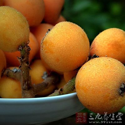 枇杷怎么吃治咳嗽化痰一天喝几次 1427944370548.jpg