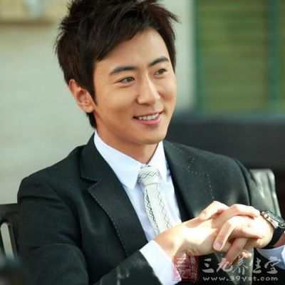 男人偷腥脸上会有这种特征