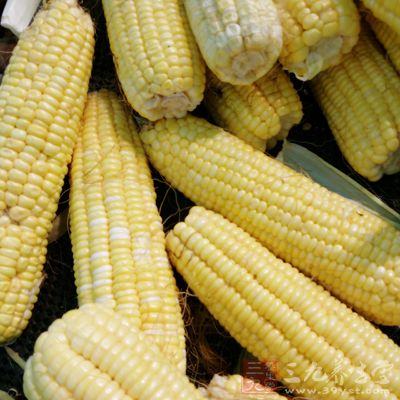 吃了酸玉米怎么办( 不小心吃了发酸的玉米 )