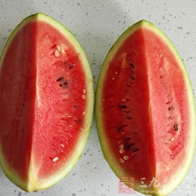 西瓜加盐治疗喉咙痒 1454390030911.jpg?1454390053538