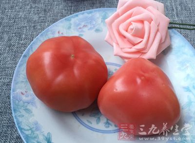 想做“不老”女人 吃4种食物