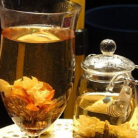清心安神的合欢连茶