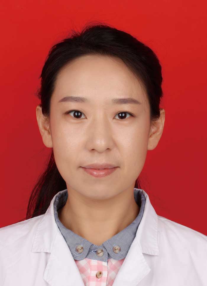 李臻 