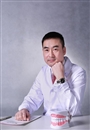 陈炜 