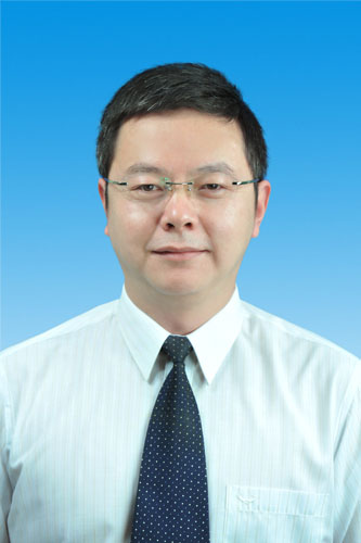 雷敬 