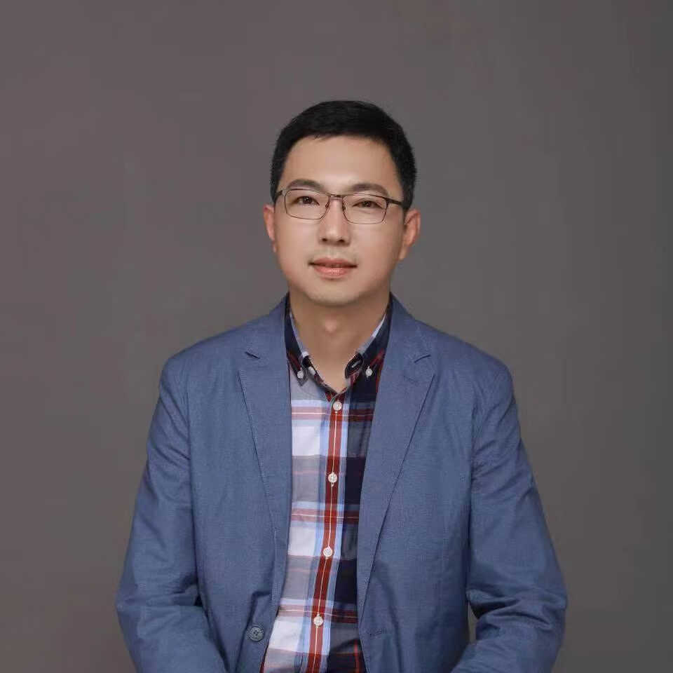 阎晓飞 
