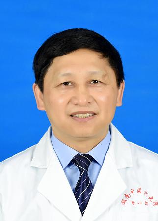 辛卫平 
