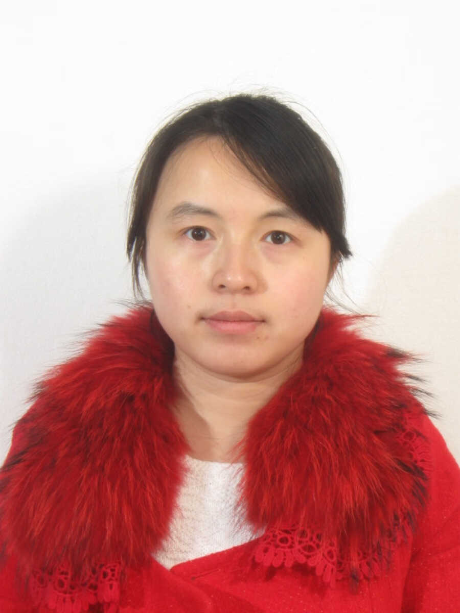 张慧 