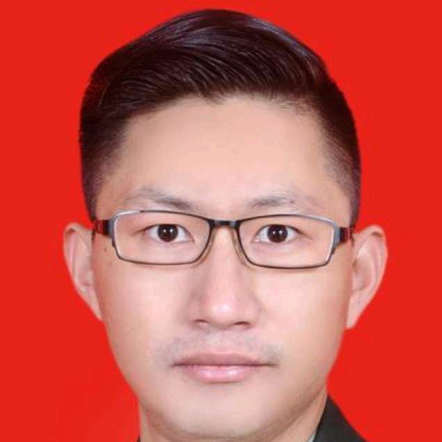 桑军军 