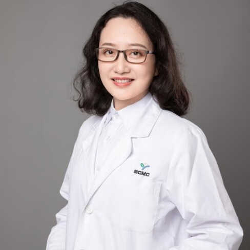 邱婷 