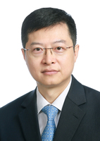 王斌 