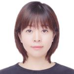 董月 
