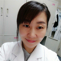 刘华 